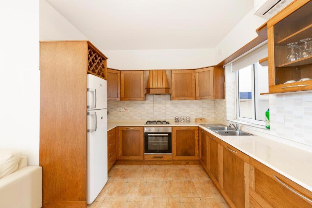 度假居 - Lovely 3 Bedroom Unit With Own Private Entrance *
